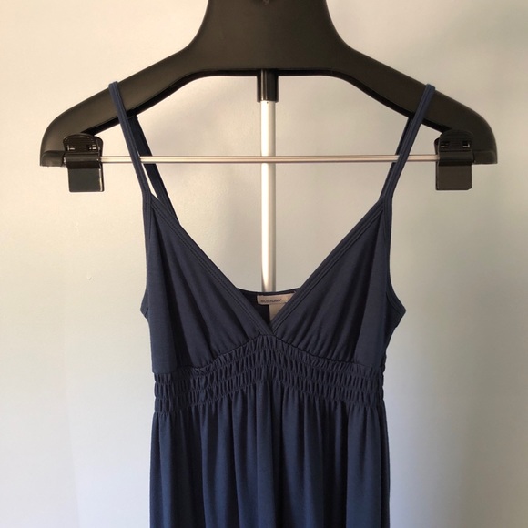 Old Navy Maxi Dress - Picture 2 of 5